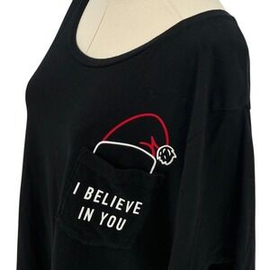 Old Navy Black‎ Graphic Pocket T Shirt I Believe In You Santa Hat  (Size XXL)